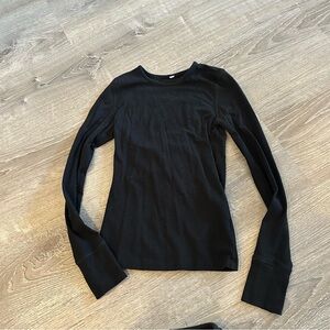 The Group Babaton black long sleeve top Size XS Aritzia Babaton forecast cotton
